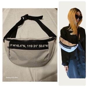 The North Face Borealis LIGHT Gray 13" Sling Bag, EUC